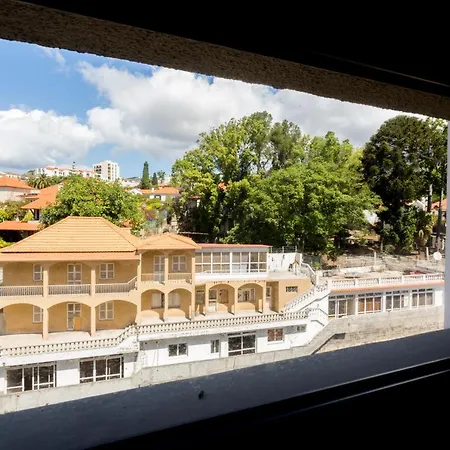 Jacaranda Apartment